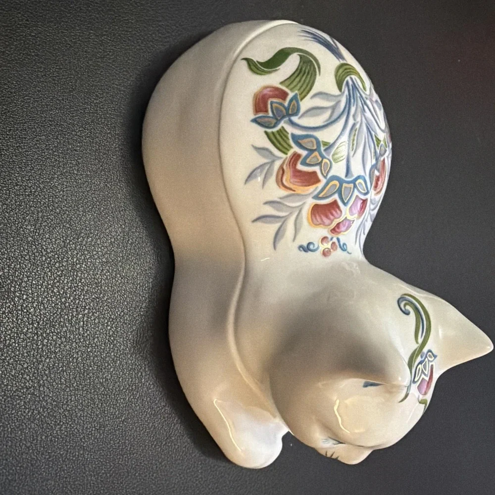 Vintage Elizabeth Arden Porcelain Floral Cat Candle Trinket Box Made in Japan